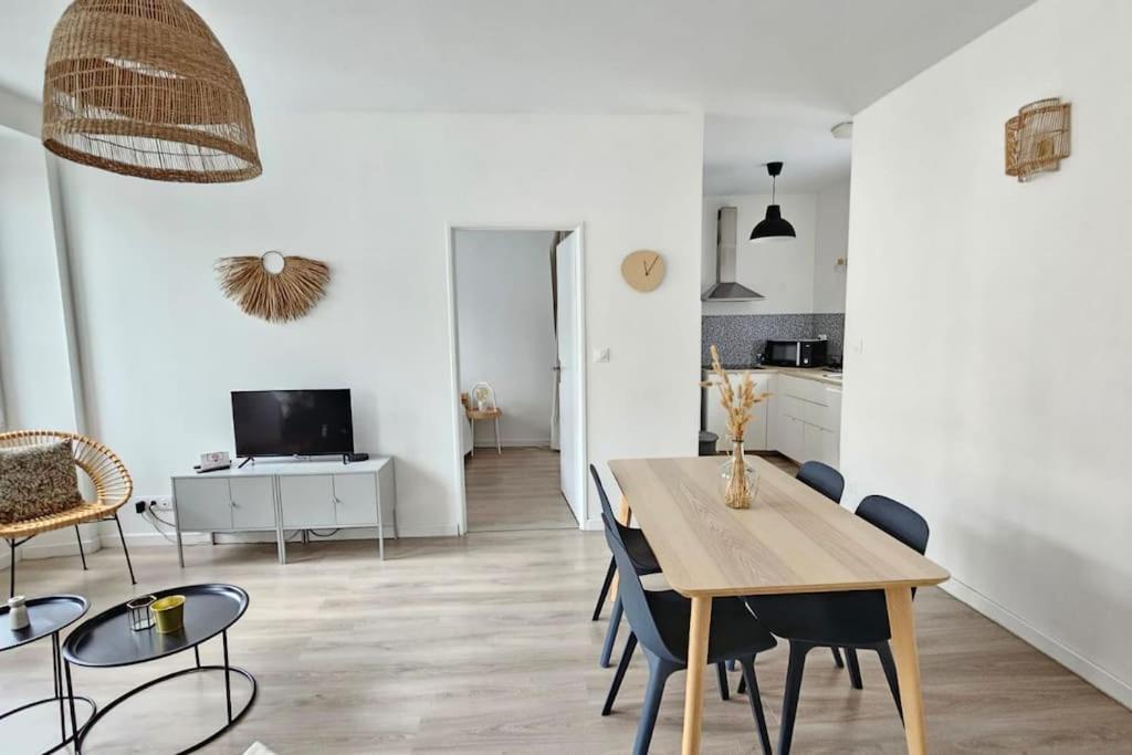 Superbe Appartement 2 Chambres Au Coeur De По Экстерьер фото