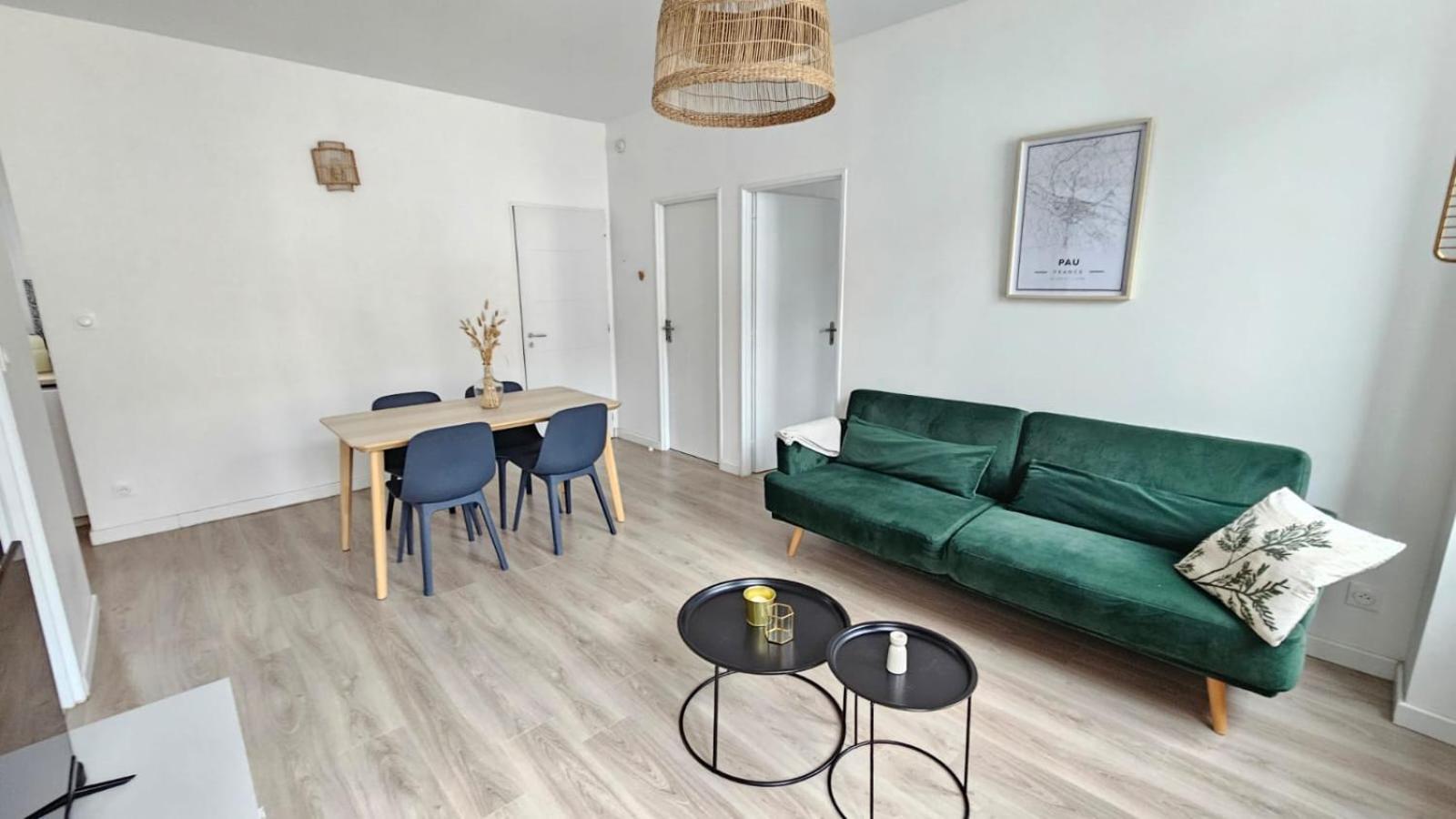 Superbe Appartement 2 Chambres Au Coeur De По Экстерьер фото