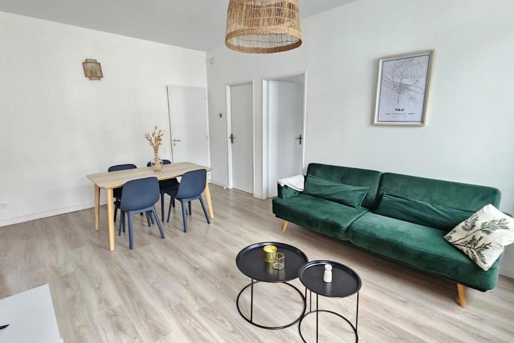 Superbe Appartement 2 Chambres Au Coeur De По Экстерьер фото
